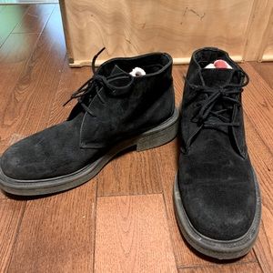 Roots desert boots size 8 mens